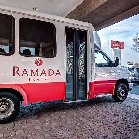 Ramada Plaza By Wyndham Atlanta Airport Hotell College Park Eksteriør bilde
