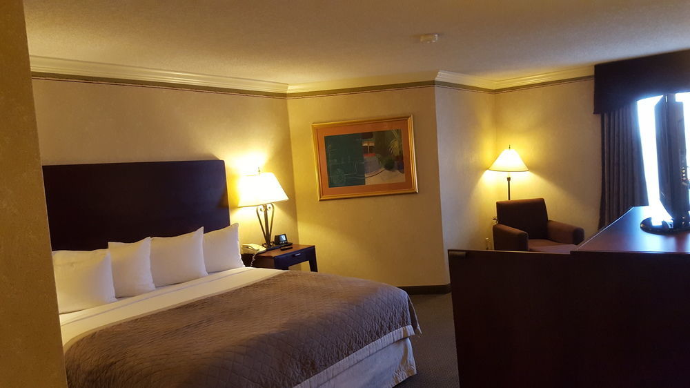 Ramada Plaza By Wyndham Atlanta Airport Hotell College Park Eksteriør bilde