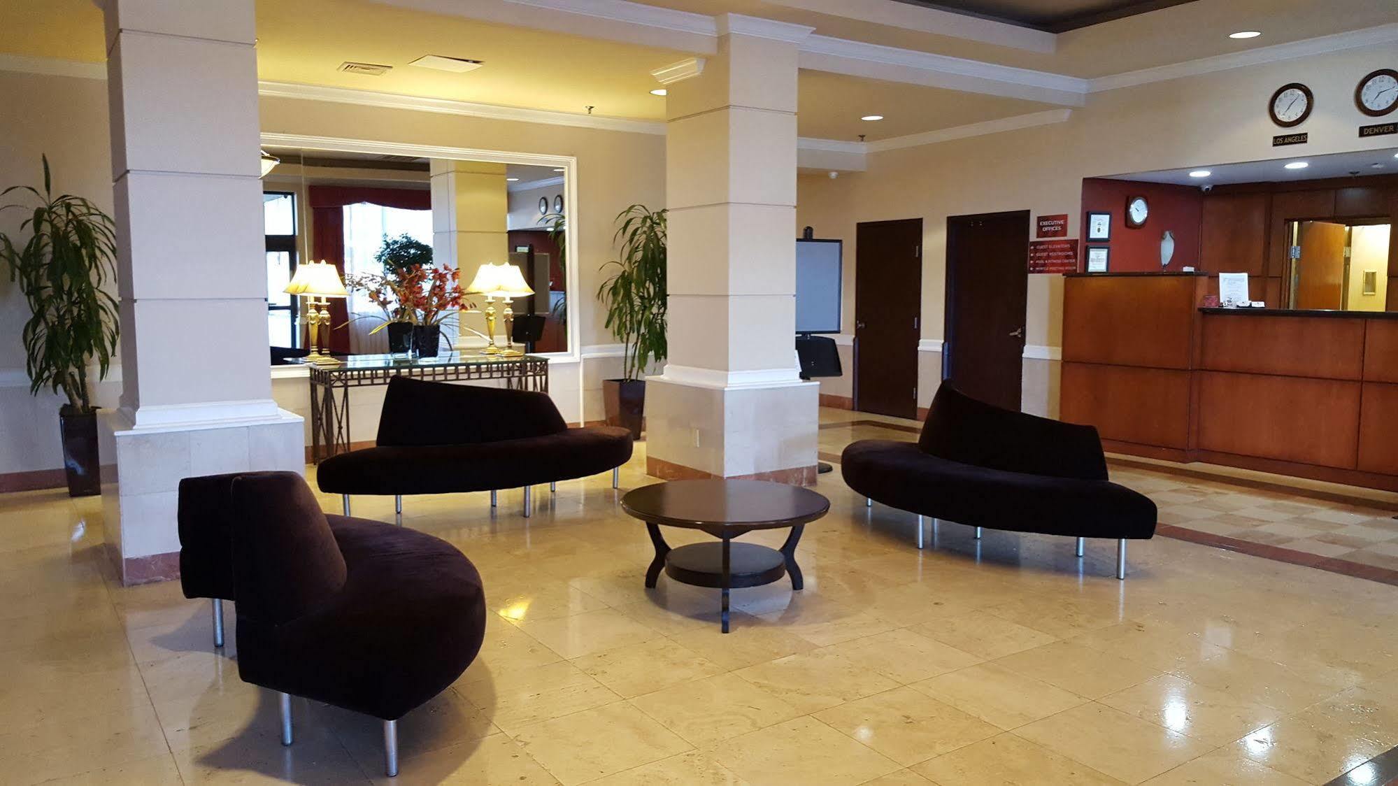 Ramada Plaza By Wyndham Atlanta Airport Hotell College Park Eksteriør bilde