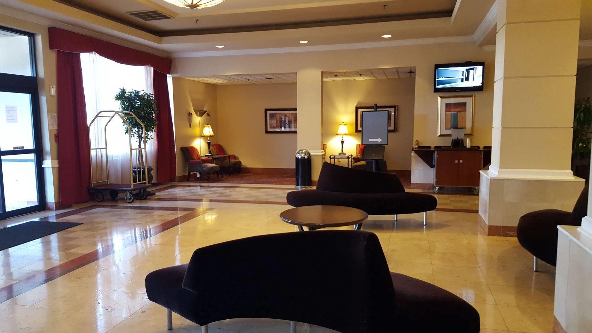 Ramada Plaza By Wyndham Atlanta Airport Hotell College Park Eksteriør bilde