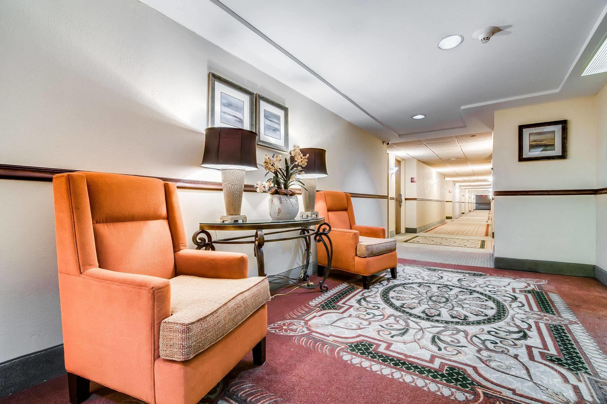 Ramada Plaza By Wyndham Atlanta Airport Hotell College Park Eksteriør bilde