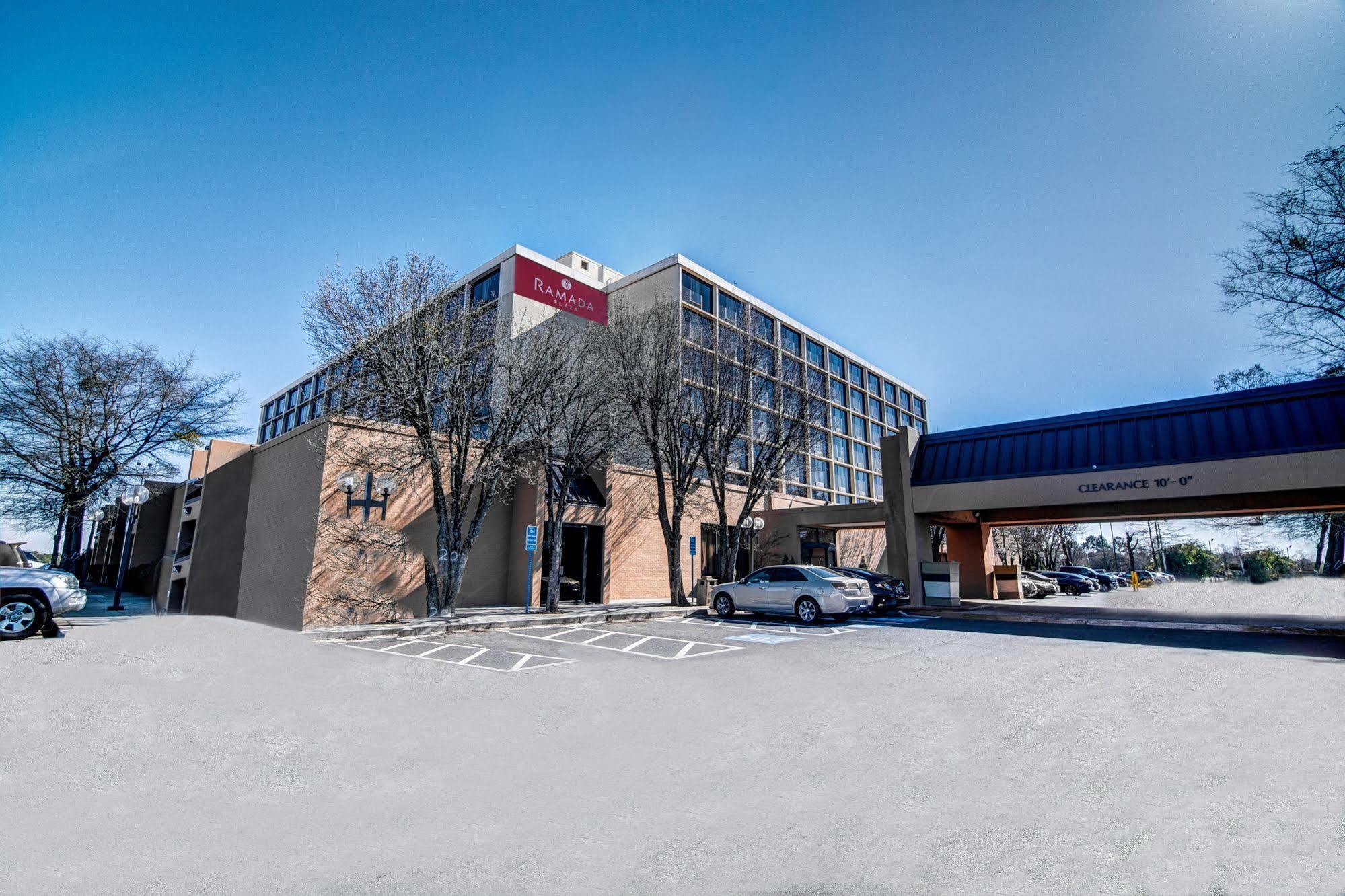 Ramada Plaza By Wyndham Atlanta Airport Hotell College Park Eksteriør bilde